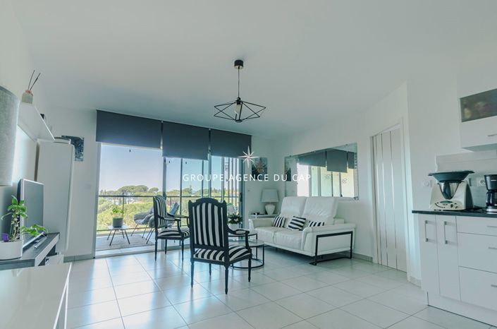 Image No.4-3 Bed Apartment for sale
