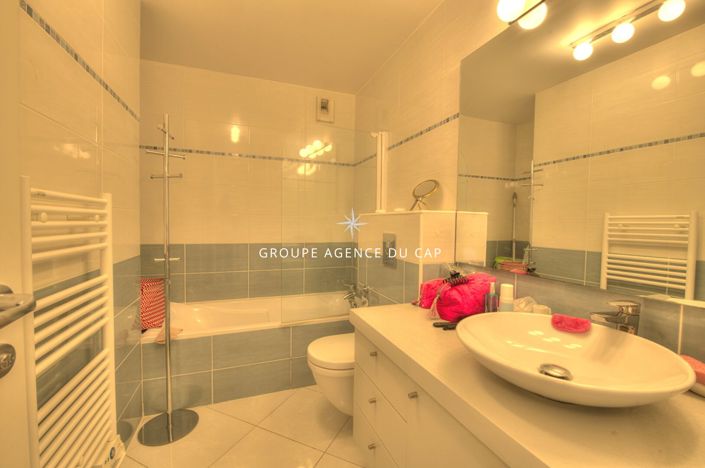 Image No.5-3 Bed Apartment for sale