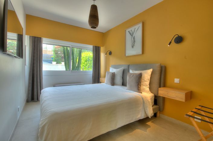 Image No.3-3 Bed Apartment for sale