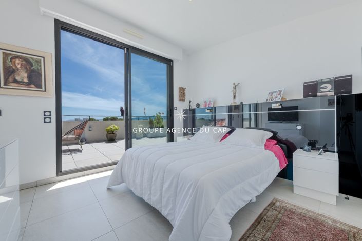 Image No.16-3 Bed Apartment for sale