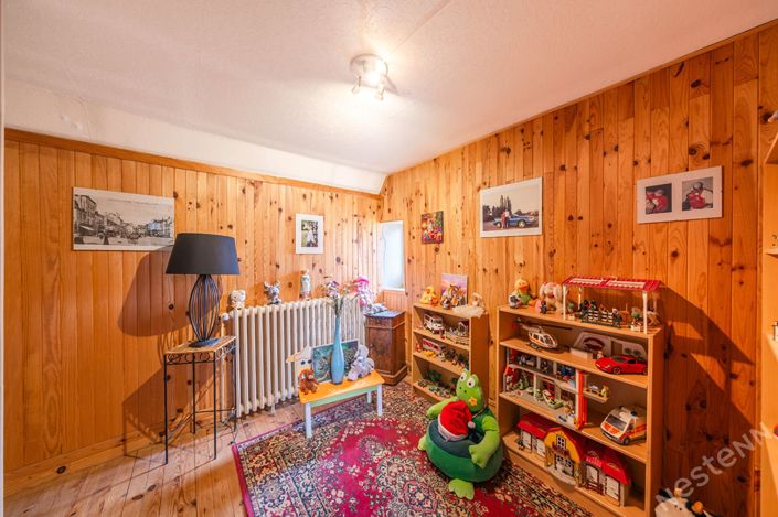 Image No.9-3 Bed House for sale