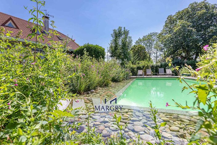 Image No.3-5 Bed House for sale