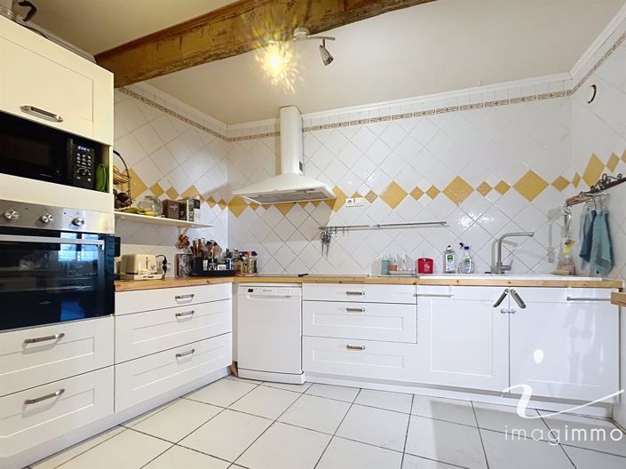 Image No.4-2 Bed House for sale