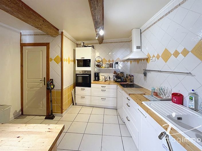 Image No.5-2 Bed House for sale