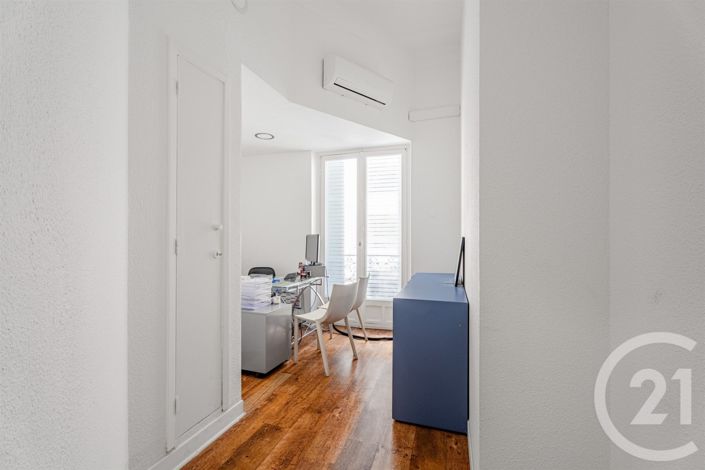 Image No.16-11 Bed Apartment for sale