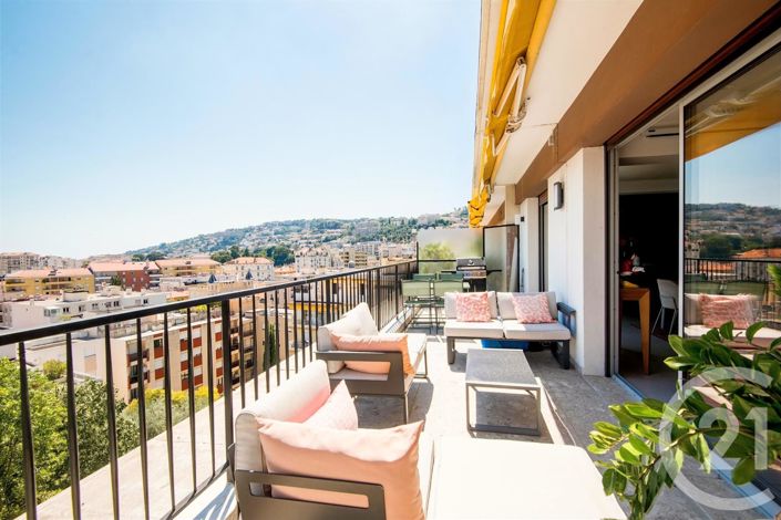 Image No.11-3 Bed Apartment for sale