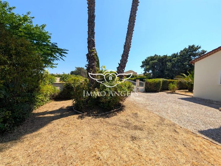 Image No.17-3 Bed House for sale