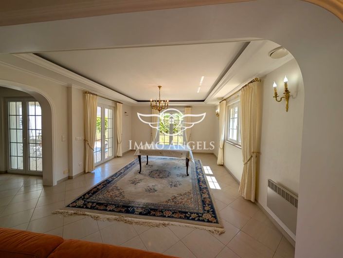 Image No.5-3 Bed House for sale