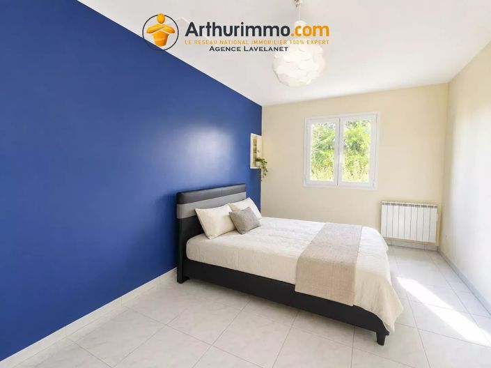 Image No.16-4 Bed House for sale