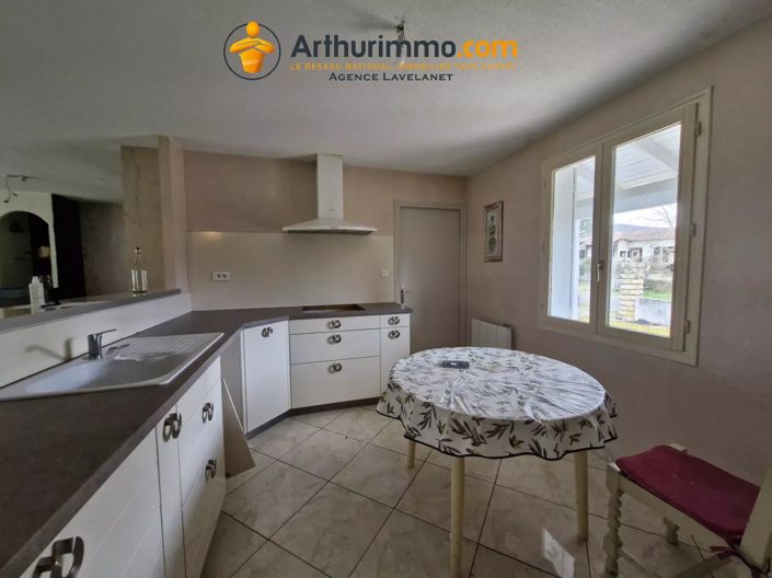 Image No.6-4 Bed House for sale
