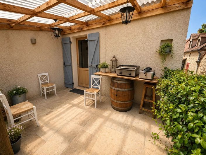 Image No.12-2 Bed House for sale