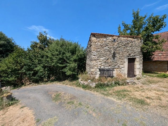 Image No.16-2 Bed House for sale