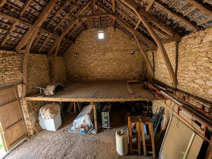 Image No.18-2 Bed House for sale