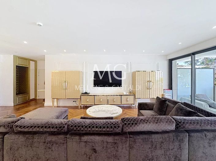 Image No.7-3 Bed Apartment for sale