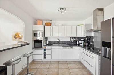 awrhke7gfqc3jrci7