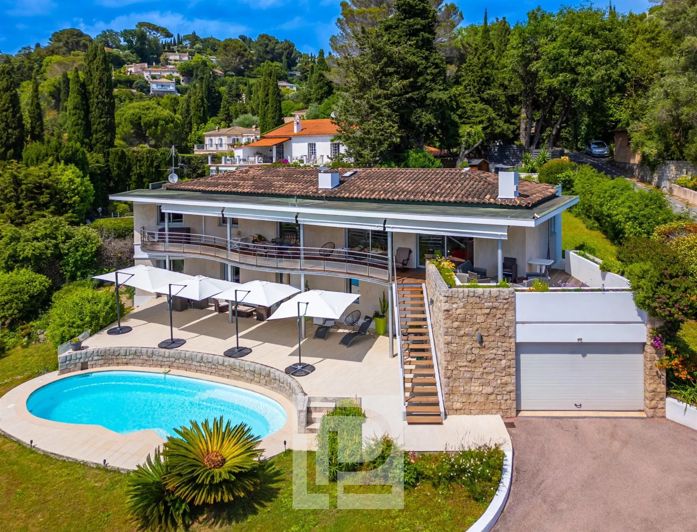 Image No.2-4 Bed House for sale