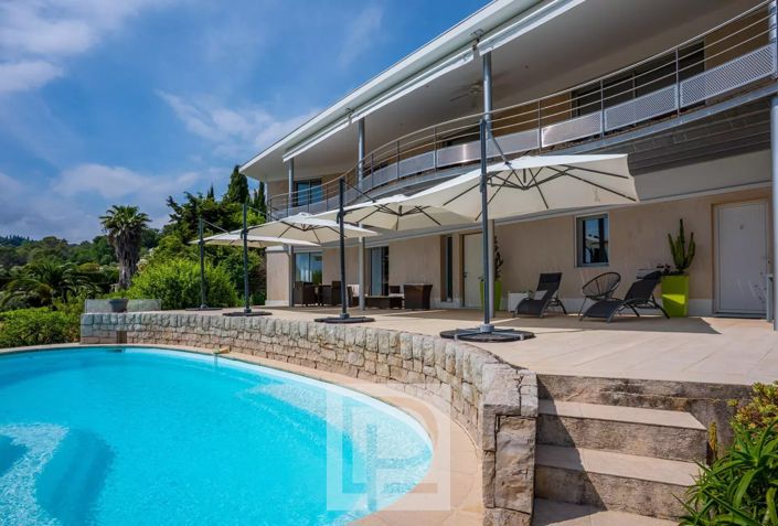 Image No.4-4 Bed House for sale