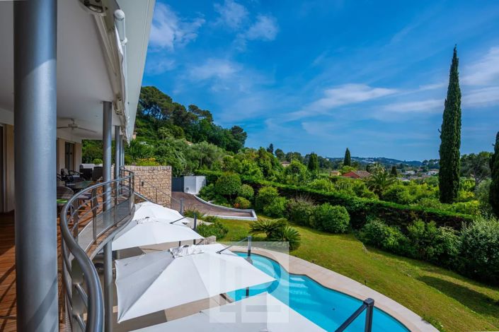 Image No.5-4 Bed House for sale
