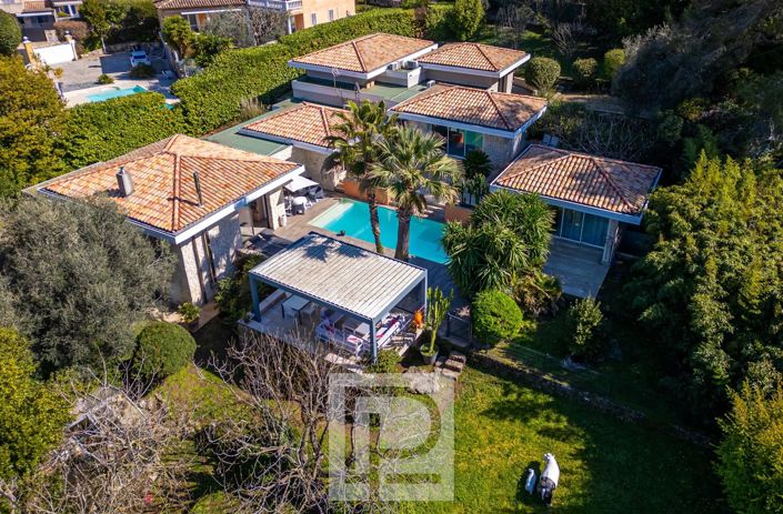 Image No.5-4 Bed House for sale