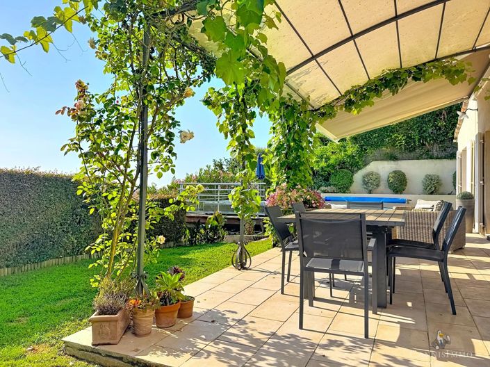 Image No.3-4 Bed House for sale
