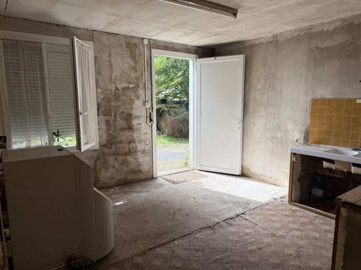 Image No.16-3 Bed House for sale