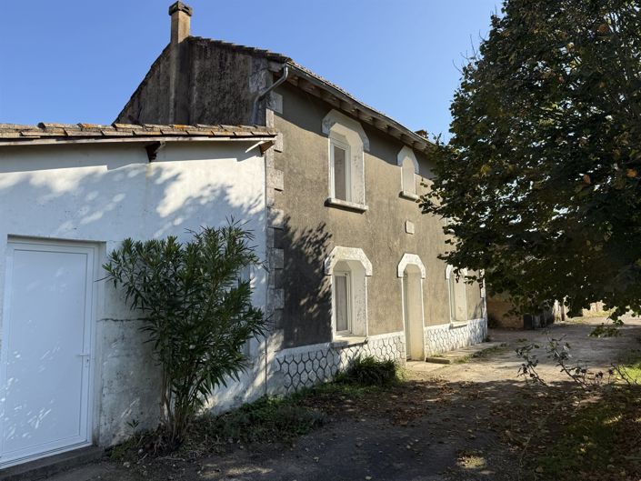 Image No.19-3 Bed House for sale