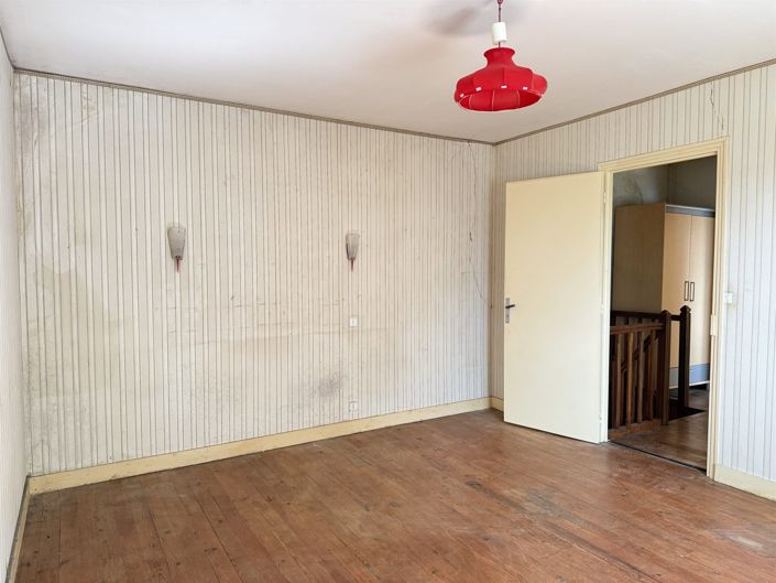 Image No.26-3 Bed House for sale
