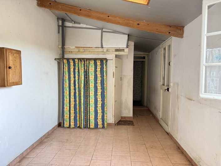 Image No.30-3 Bed House for sale