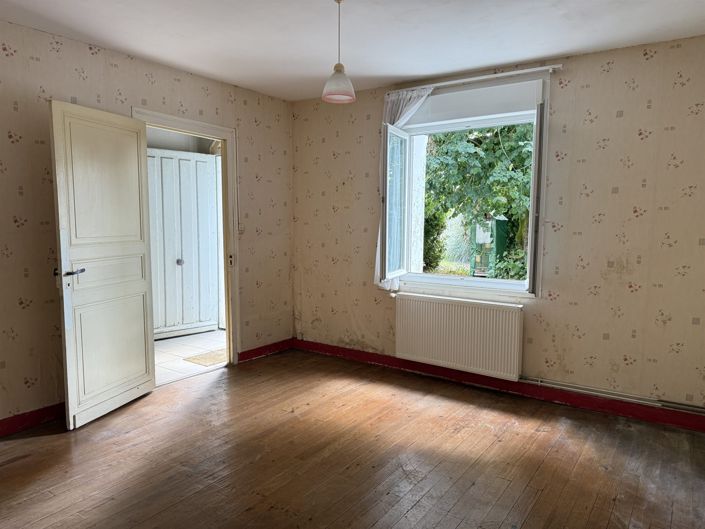 Image No.6-3 Bed House for sale