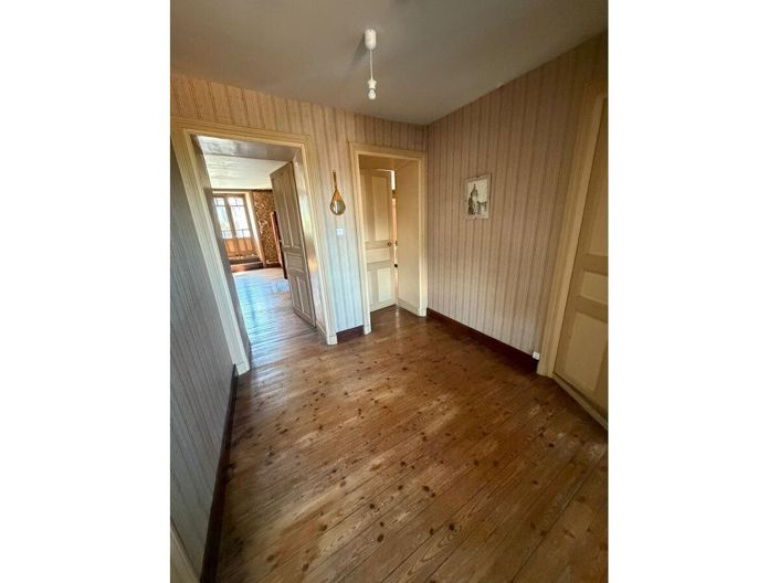 Image No.8-House for sale