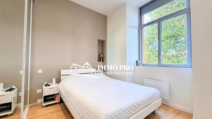 Image No.24-6 Bed House for sale