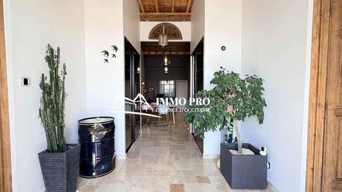 Image No.6-6 Bed House for sale
