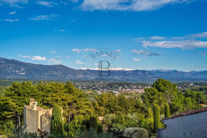 Image No.7-3 Bed House for sale