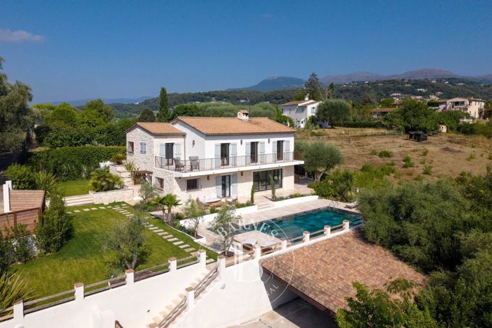 Image No.2-4 Bed House for sale