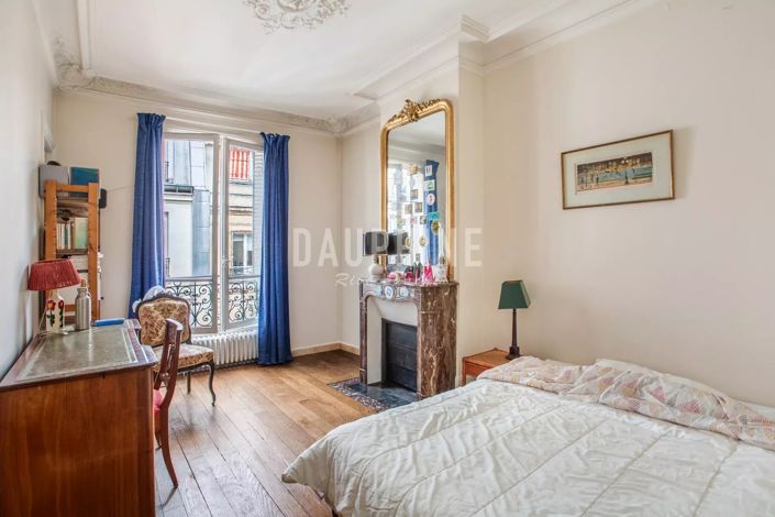 Image No.10-5 Bed Apartment for sale
