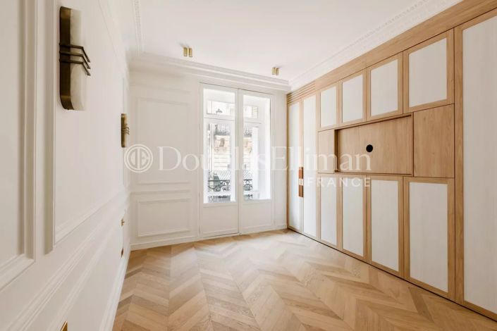 Image No.12-Appartement de 2 chambres à vendre à Paris