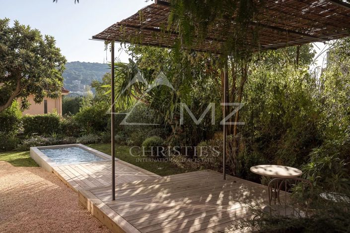 Image No.4-4 Bed House for sale