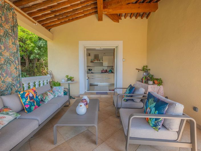 Image No.4-5 Bed House for sale