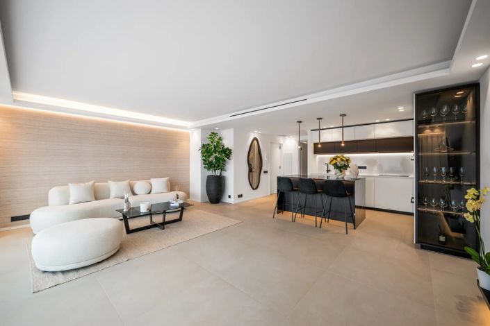 Image No.5-Apartment for sale