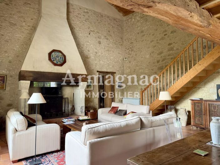 Image No.5-2 Bed House for sale