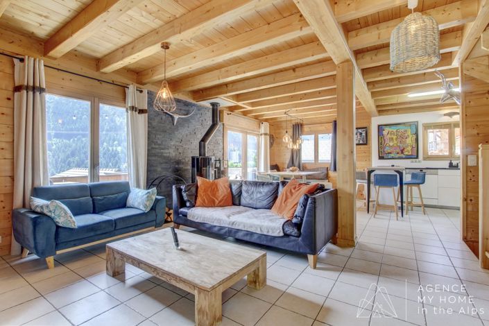 Image No.17-4 Bed House for sale