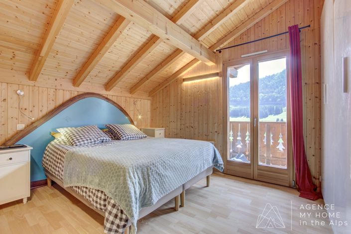 Image No.20-4 Bed House for sale