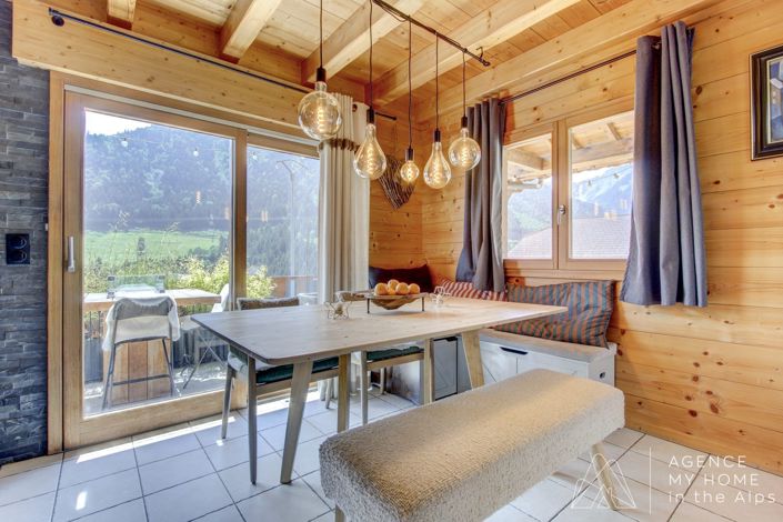 Image No.8-4 Bed House for sale