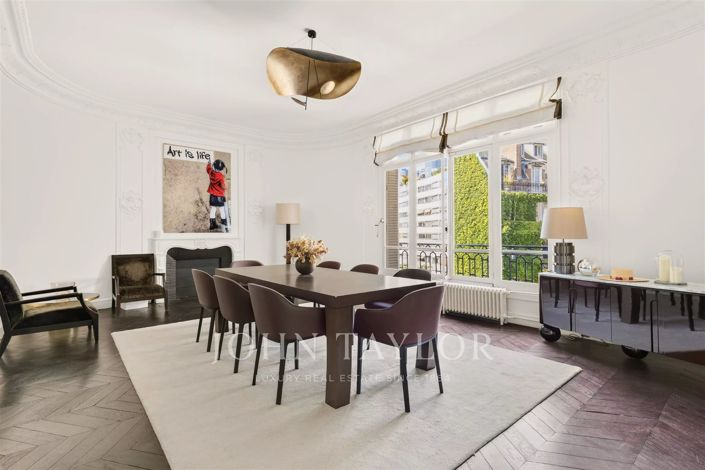 Image No.12-4 Bed Apartment for sale