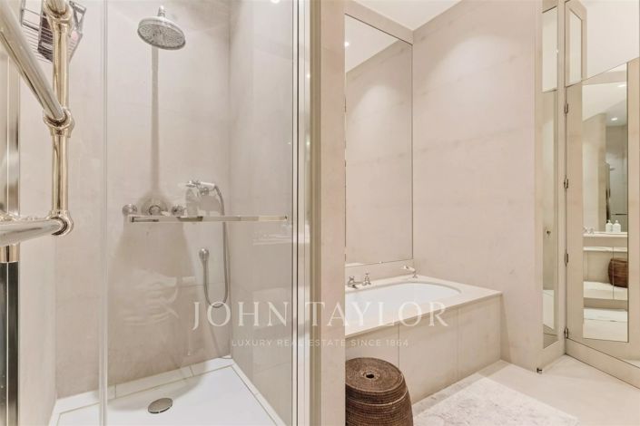 Image No.14-4 Bed Apartment for sale