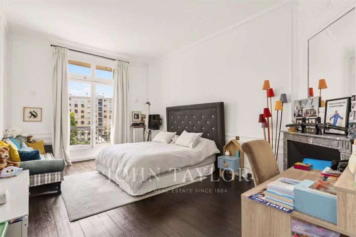 Image No.19-4 Bed Apartment for sale