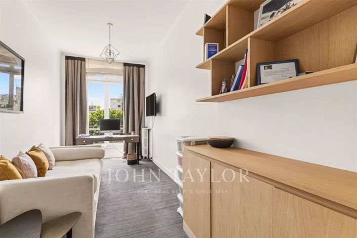 Image No.20-4 Bed Apartment for sale