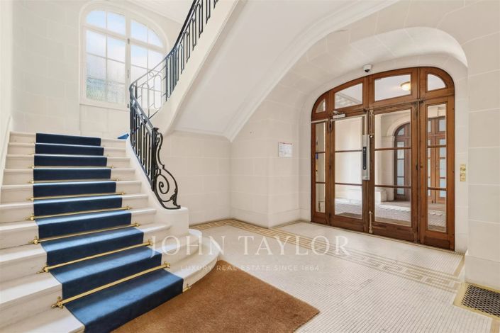 Image No.21-4 Bed Apartment for sale