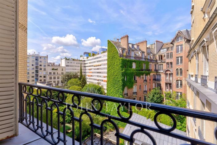 Image No.9-4 Bed Apartment for sale