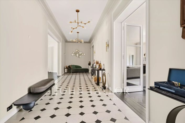 Image No.9-4 Bed Apartment for sale